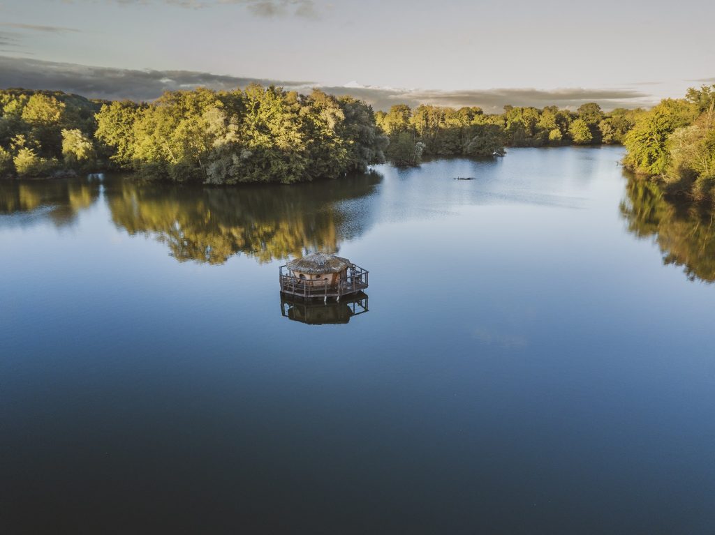 CABANE CORAIL - COUCOO GRANDS LACS @pierrebaëlen